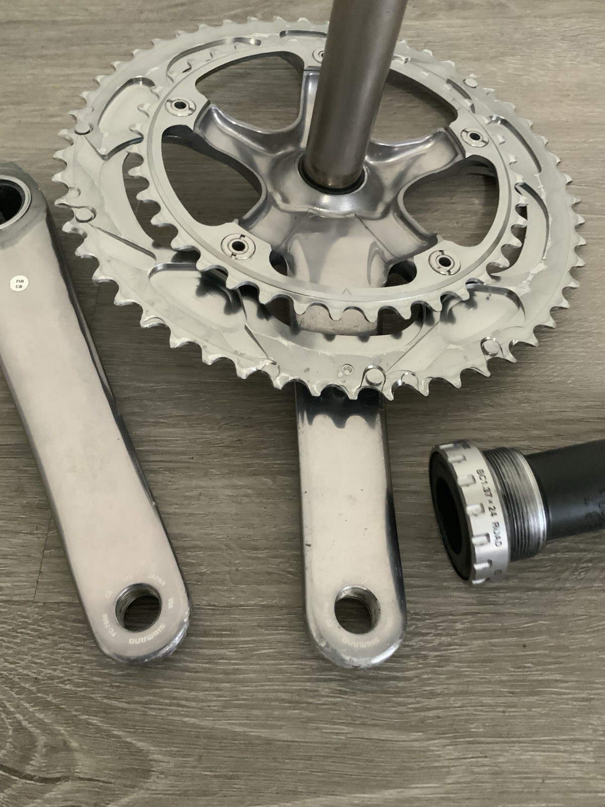 DURA ACE CRANKSET 10 SPEED DOUBLE 53-39 TOOTH 175 MM ARMS 7800 W/ 7800 BRACKET