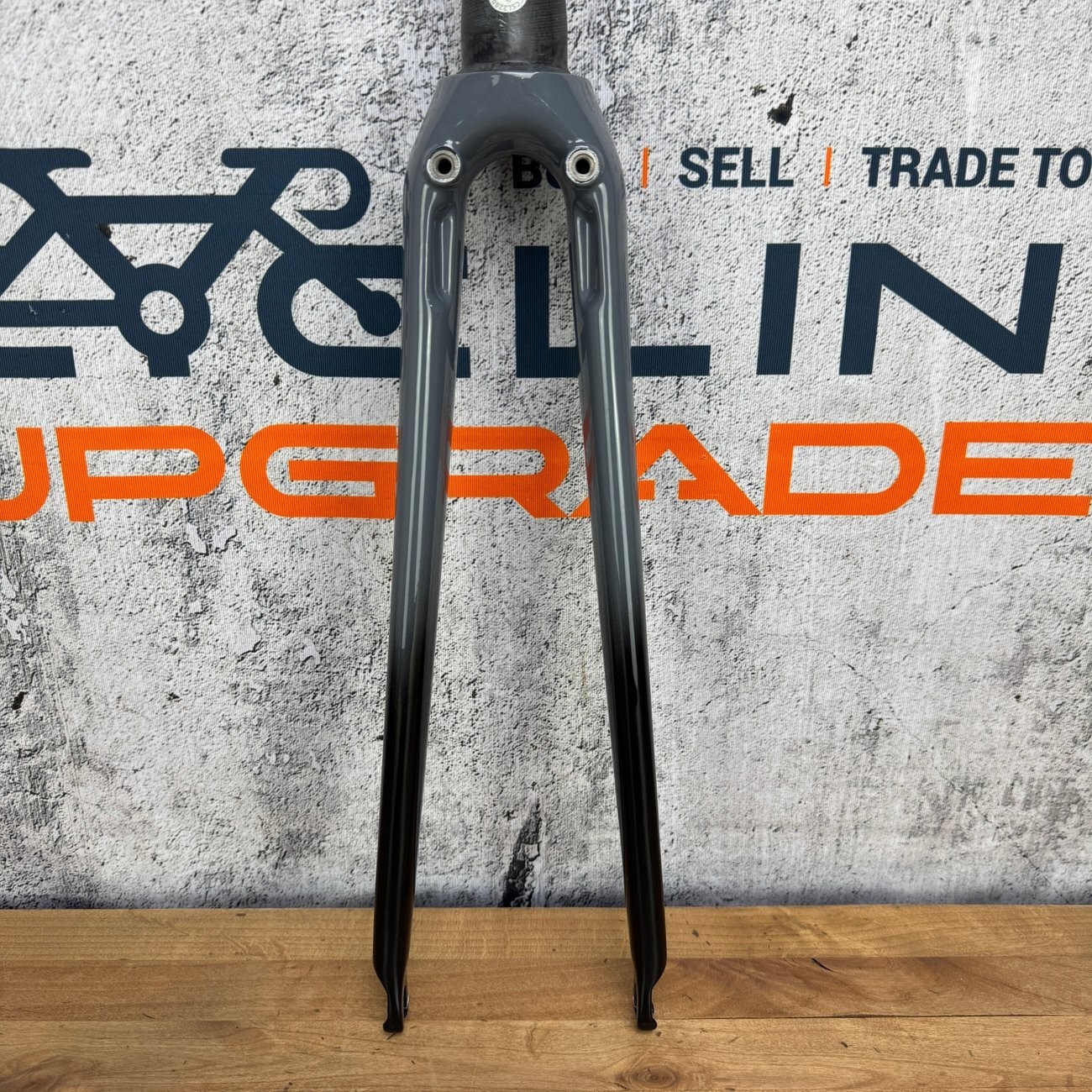 New Takeoff! Trek Emonda SL/ALR 56-64cm Rim Brake 1 1/8″ Bike Fork MSRP $554.99