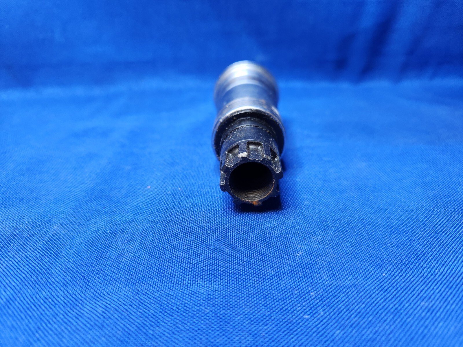 NOS Shimano BB-ES50 1.37 x 24 73 113mm