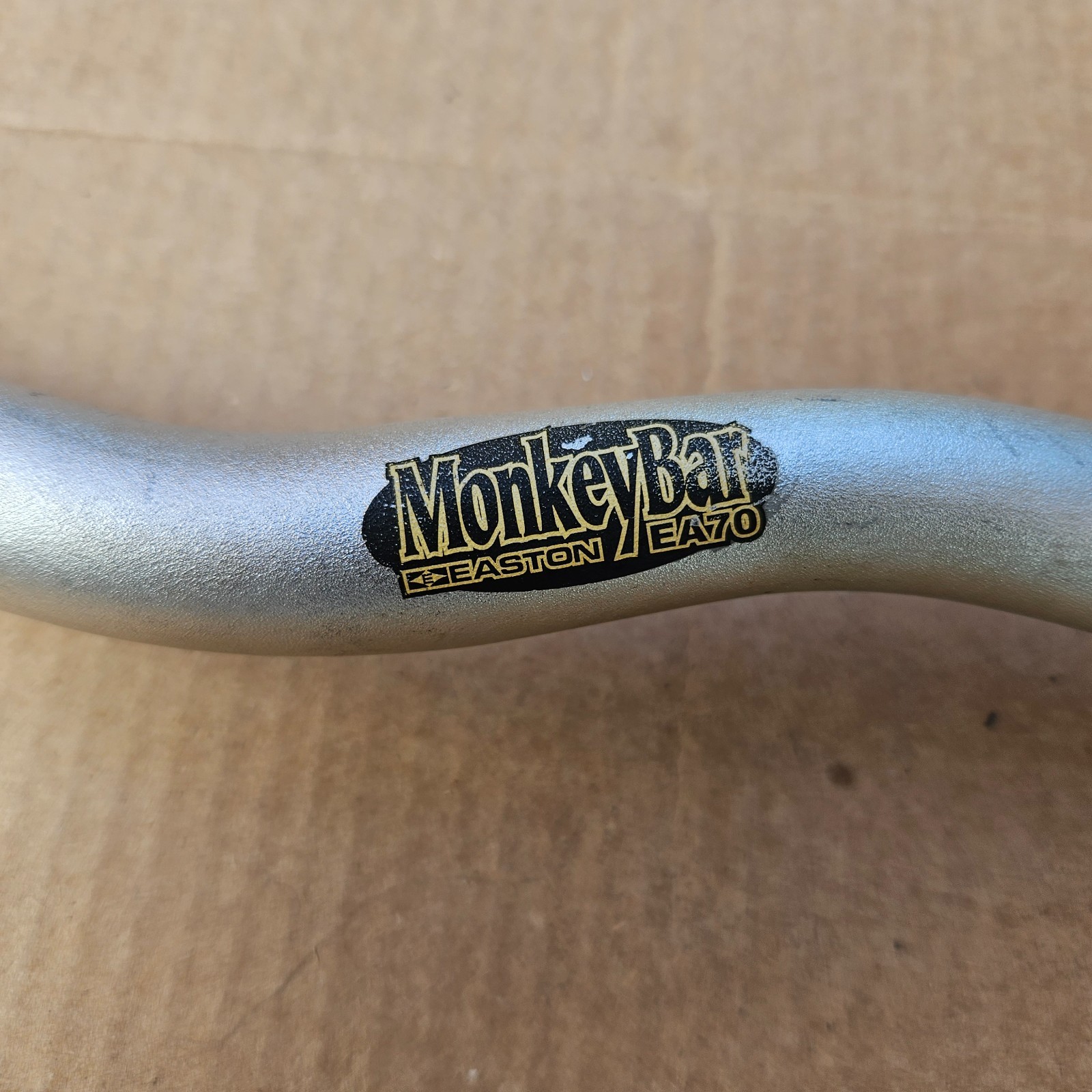 Easton EA70 Monkey Bar Aluminum Riser Bars 65cm x 25.4mm Silver