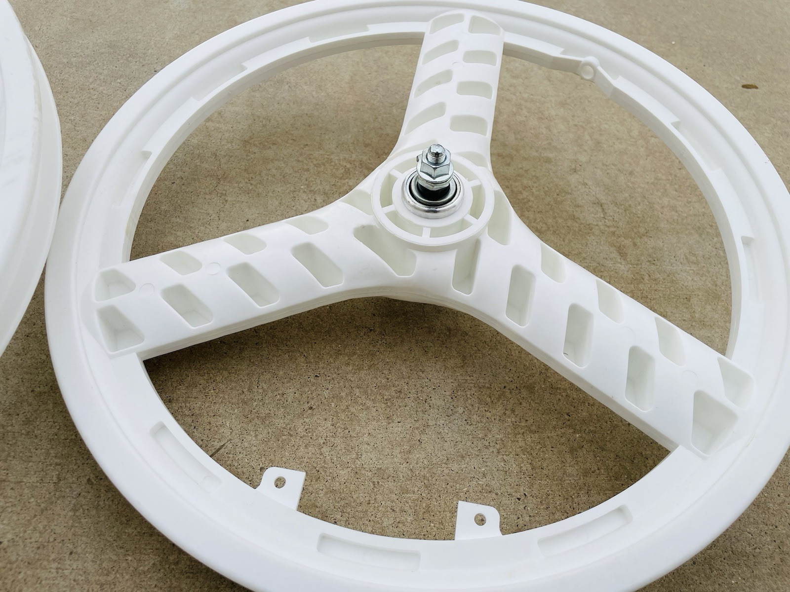 Pair of 20″ Bicycle Mag Wheels Set 6 SPOKE WHITE FOR GT DYNO HARO any BMX BIKE