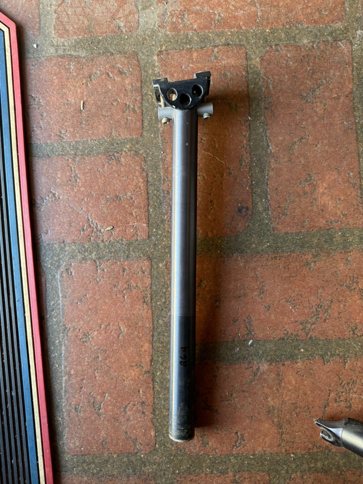 VINTAGE IRD Interloc Racing Design Bike Seatpost 26.4