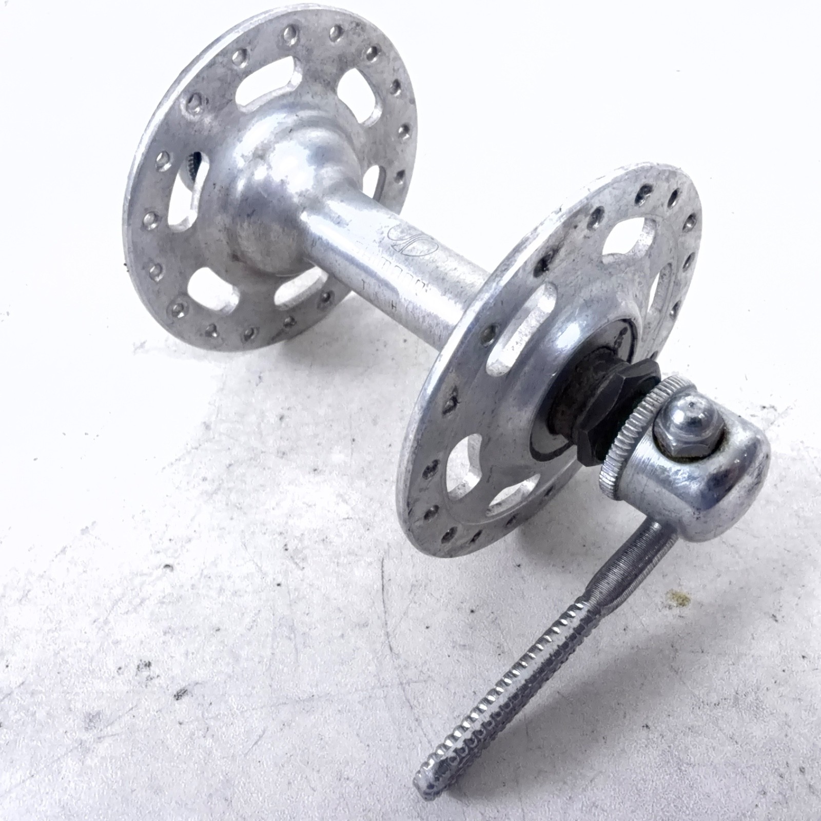 Shimano High Flange Drilled Vintage Front Hub Quick Release 97mm OLD 36 Hole