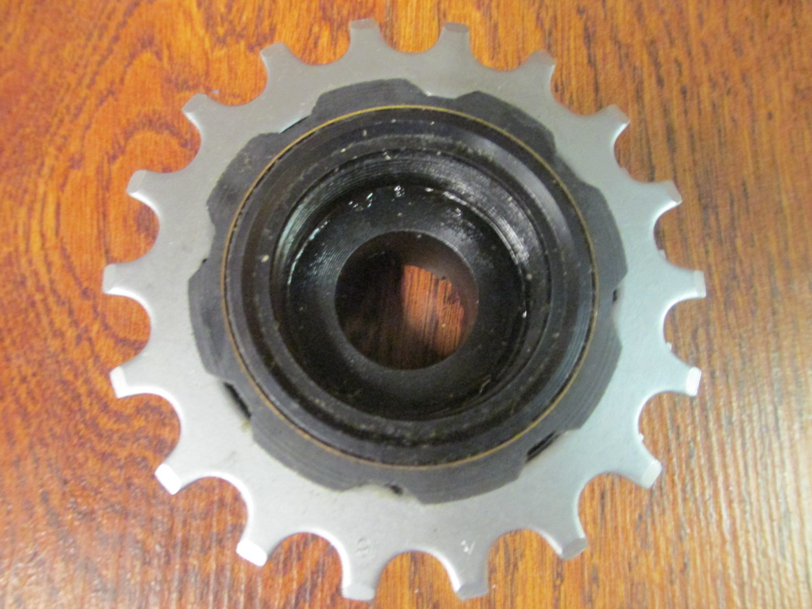 VINTAGE NOS SUNTOUR WINNER PRO ULTRA WP-7000 WINPUL 7 SPEED FREE WHEEL 12-18