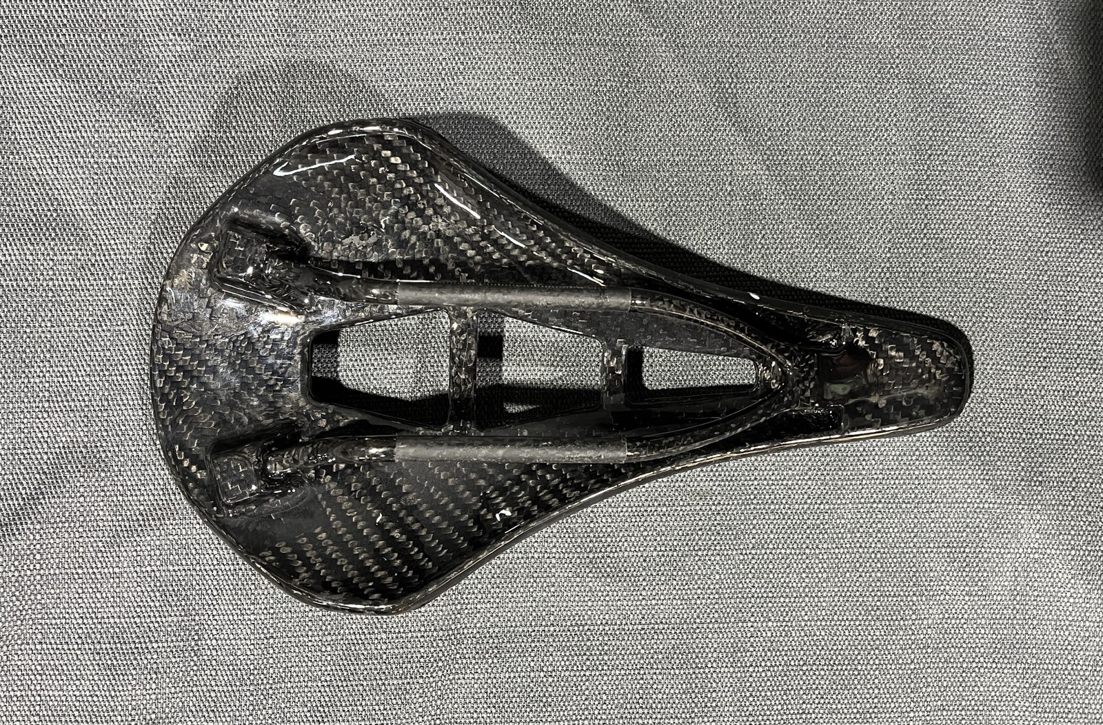 ODI Saddle MTB 147mm 7 x 9mm Carbon Fiber Rails & Shell 3D Printed 187g Black