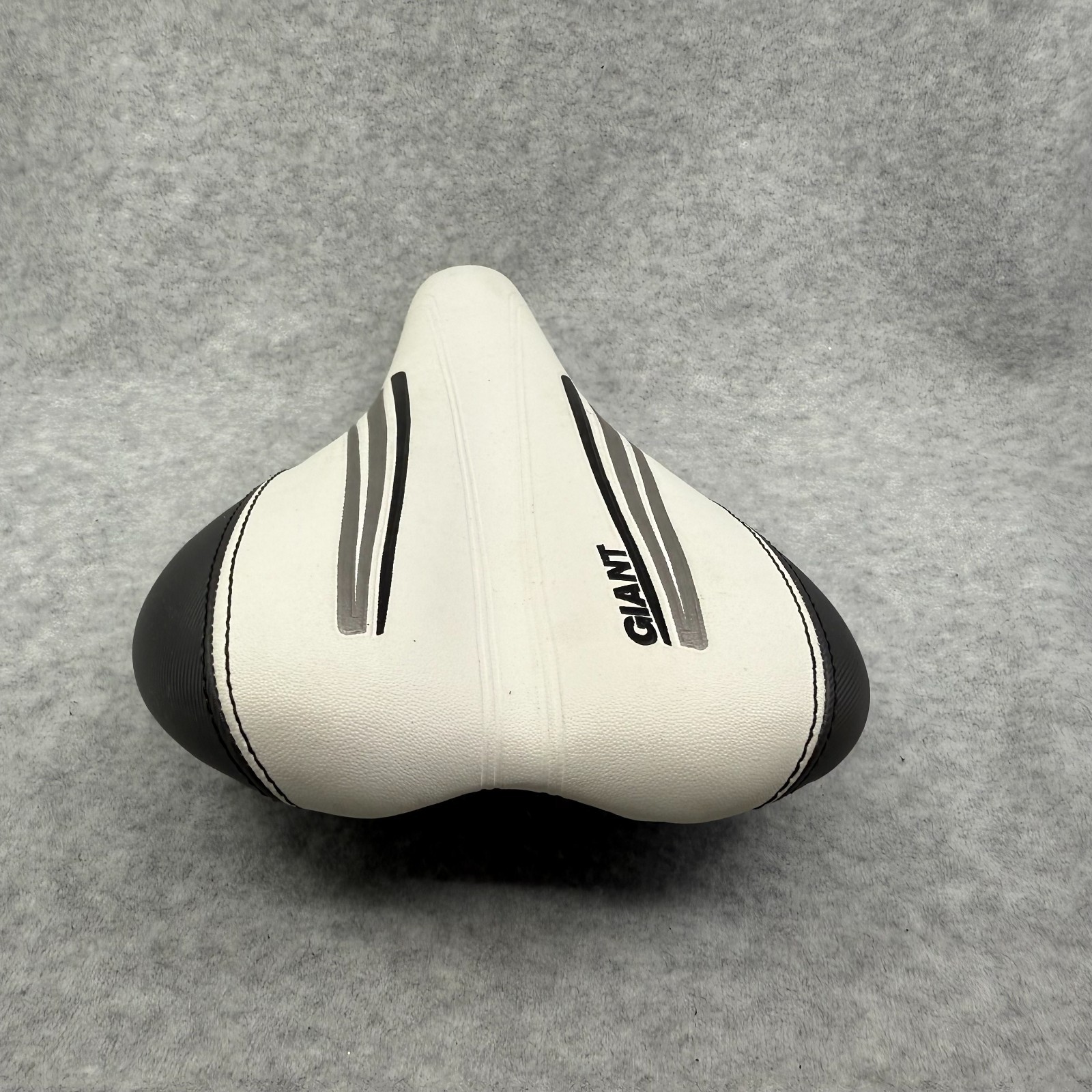 Giant Velo Saddle White Gray Black Striped