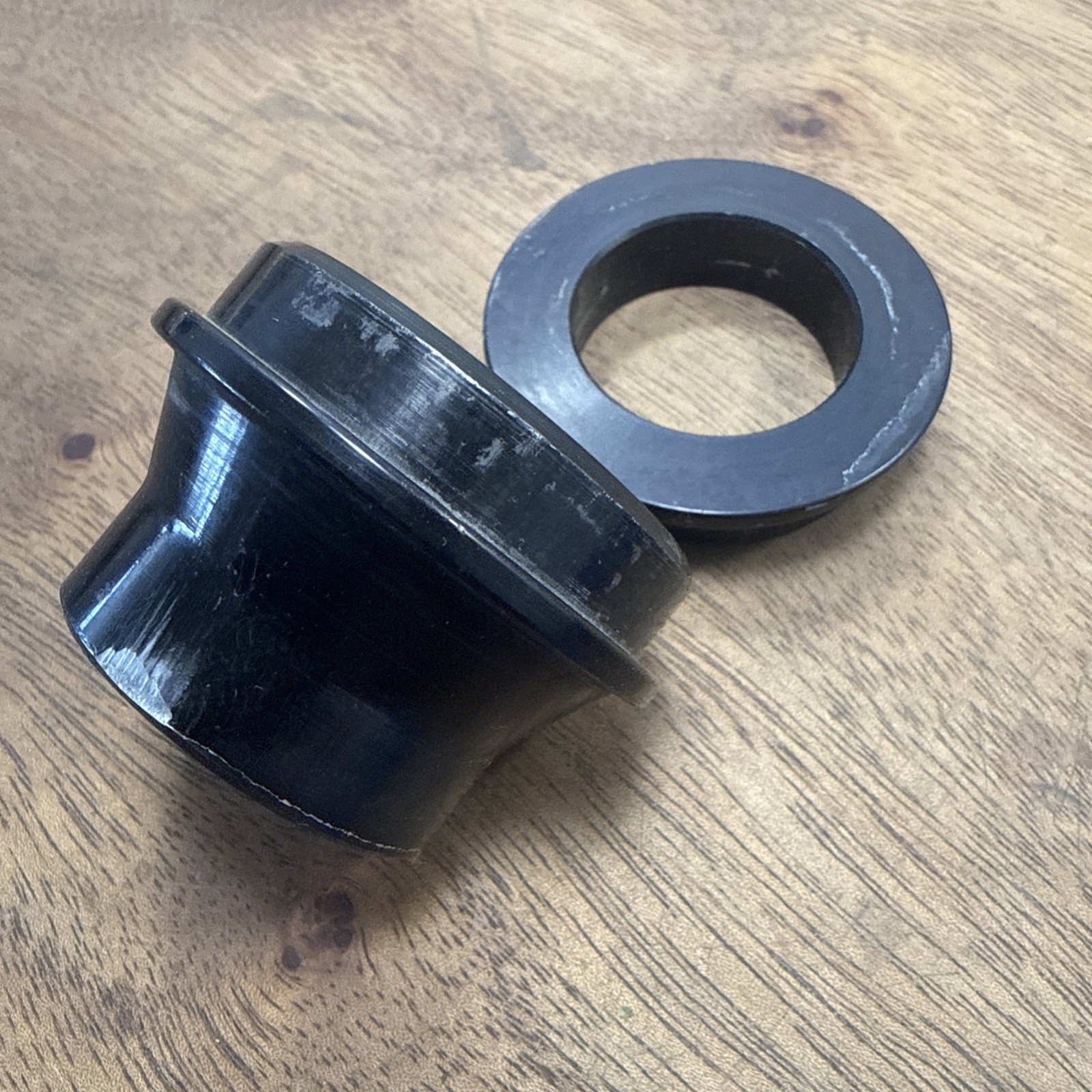 Cannondale Headshox Lefty Adapter Cups for Standard 1″1/8″ Fork