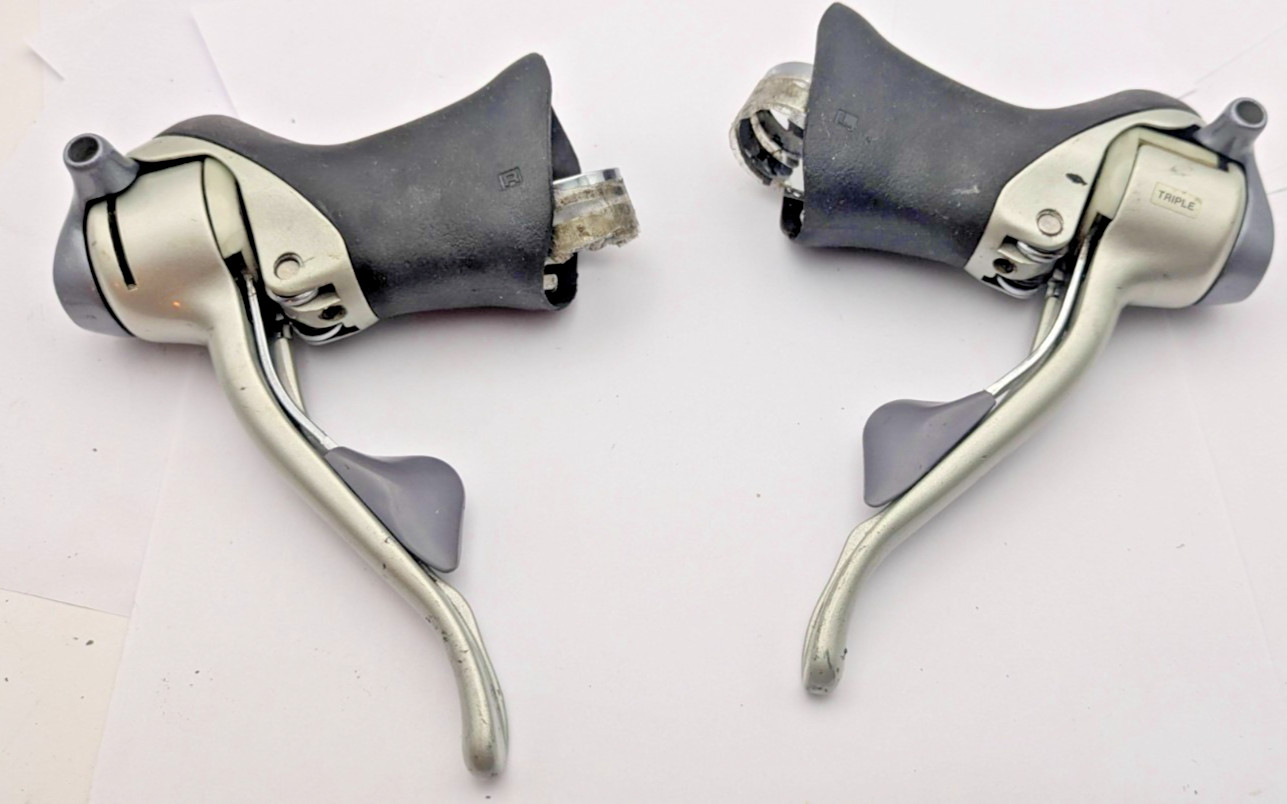 SHIMANO 105 STI SHIFTERS ST-1055 CIRCA 1992 – 2/3 x 8 SPEED – RECONDITIONED SET