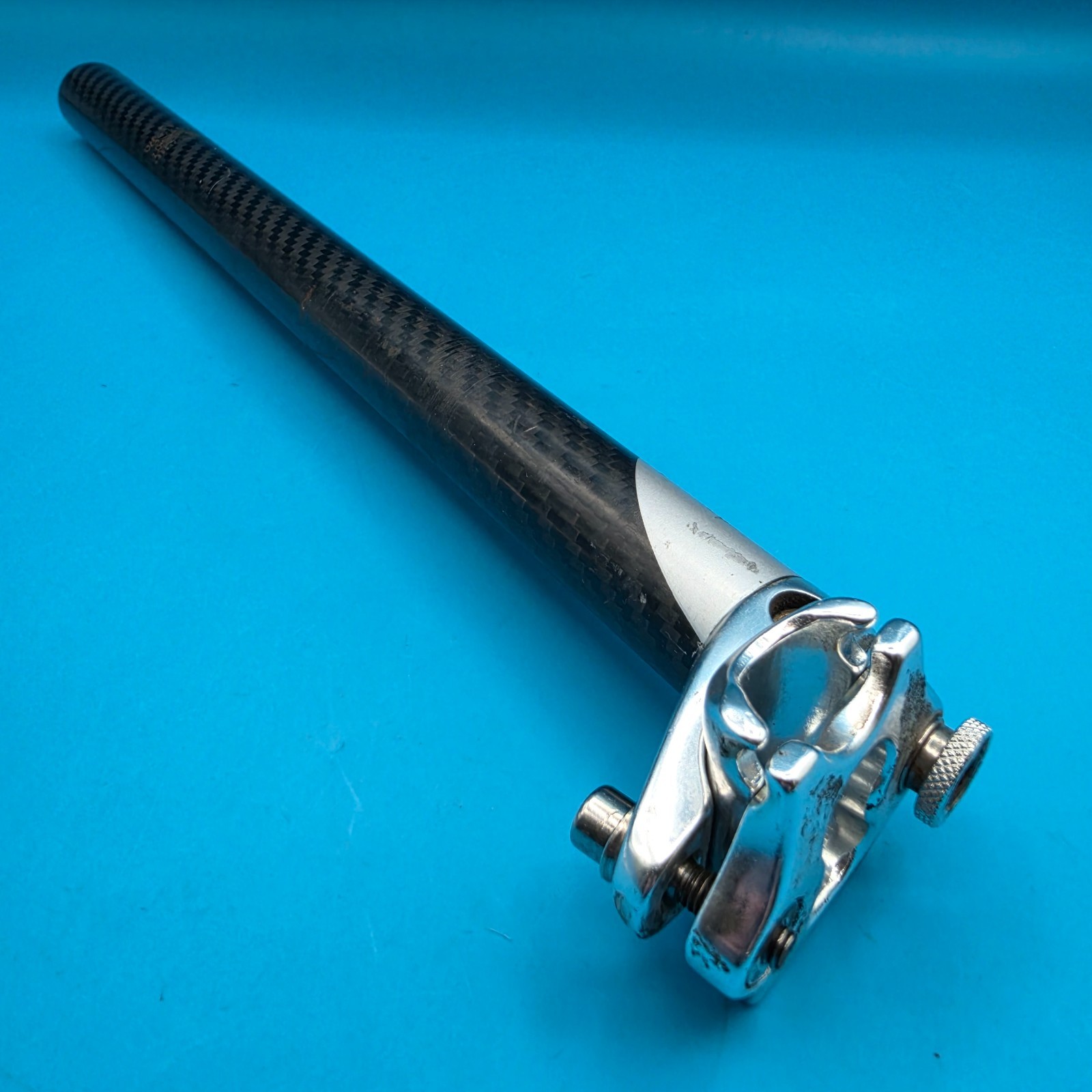 GIANT Bicycles Carbon Fiber Seatpost 27.2mm Diameter 360mm Length 20mm Offset