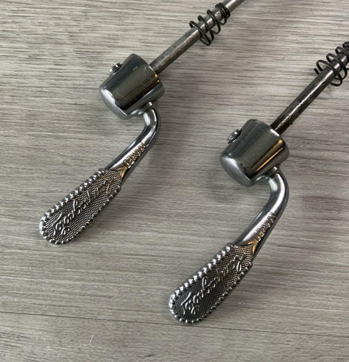 CAMPAGNOLO QUICK RELEASE SKEWER SET 100-130 MM SPACING STEEL