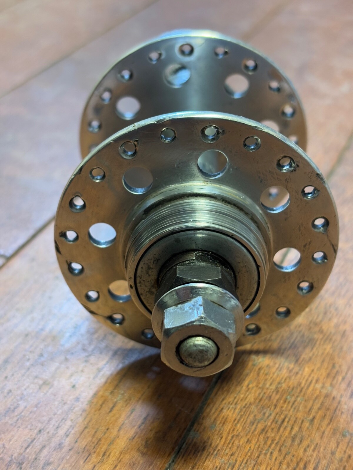 Milremo Large Flange Rear Flip / Flop Hub, 40H, Spacing 123mm