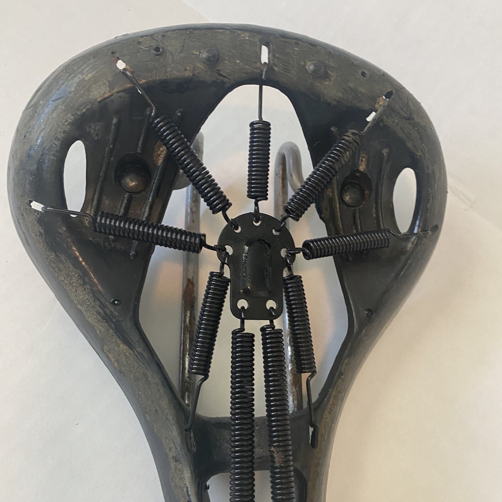 Trek Velo Bike Saddle Black 11 x 7.5 inches FRAME ONLY