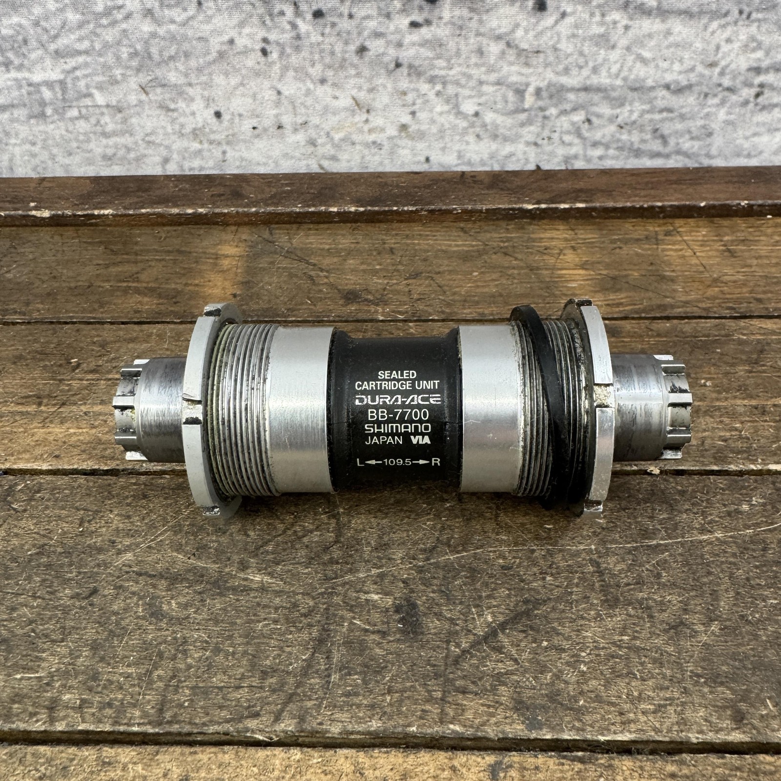 Vintage Shimano Dura-Ace BB-7700 Bottom Bracket OCTALINK 68mm BSA 109.5mm V1