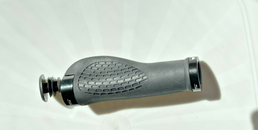 Pack of 2 Ergonomic Bike Grip Handles, Black With End Caps, Durable & Quality.