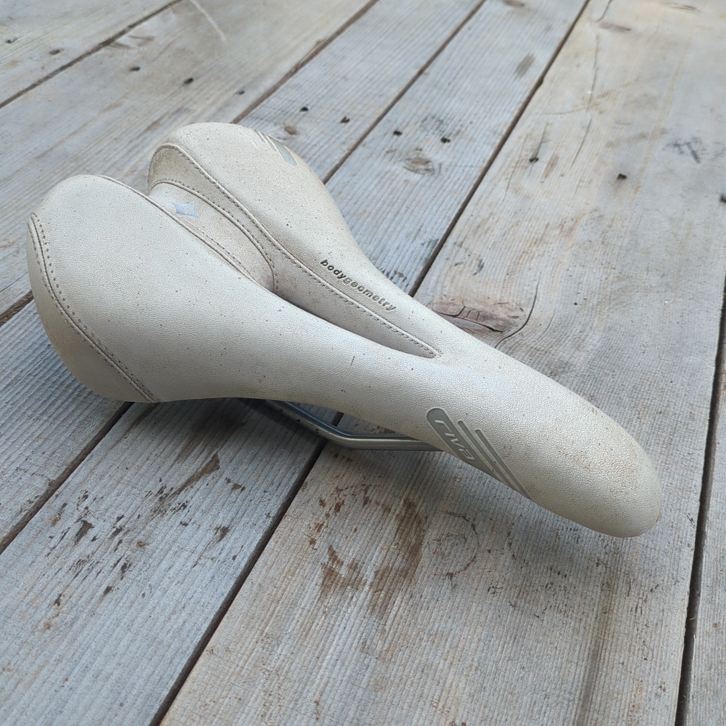 Specialized Riva Body Geometry Saddle 155mm White Bike Seat Road