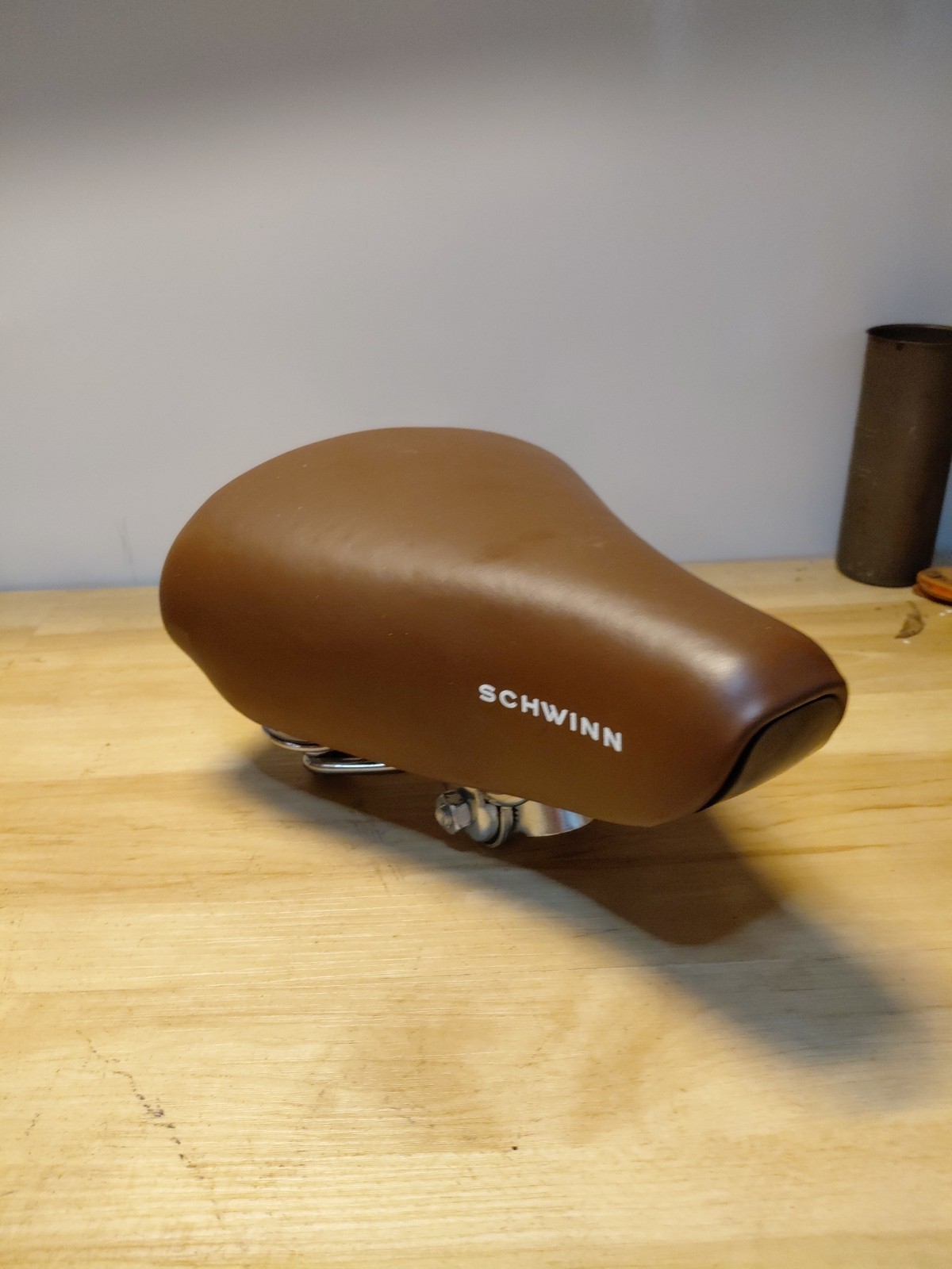 New Schwinn Cruiser Bike Saddle Brown Faux Leather Comfort Seat , Dual Springs