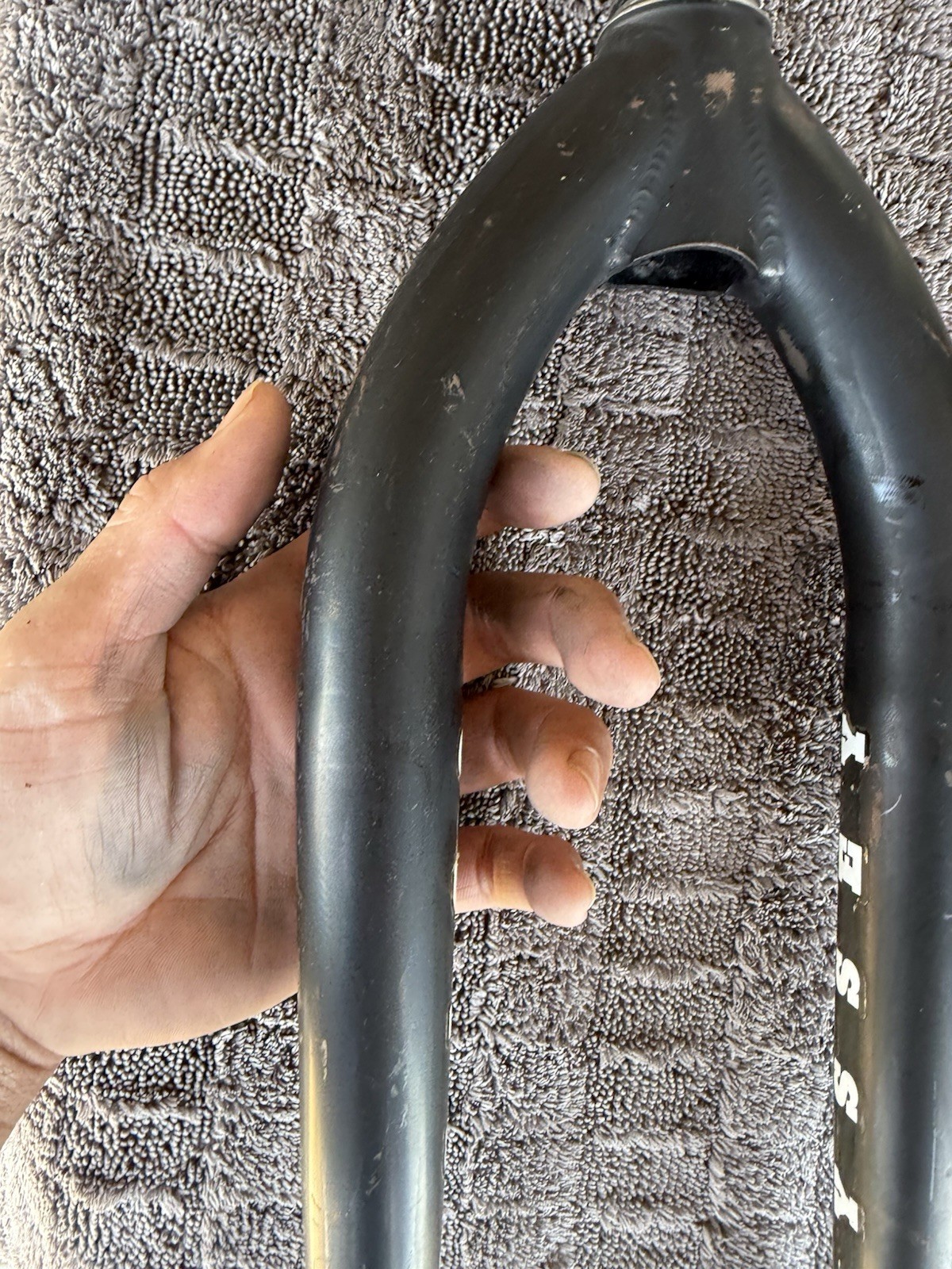 Odyssey R32 Forks With Compression Bolt