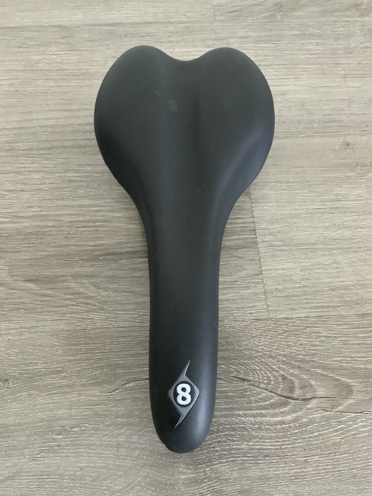 ORIGIN 8 ROAD BIKE SADDLE 130 MM X 270 MM 312 GRAMS