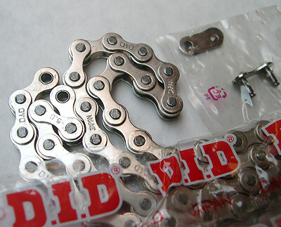 D.I.D. BMX bicycle chain 1/2″ X 1/8″ 112L NICKEL *MADE IN JAPAN*