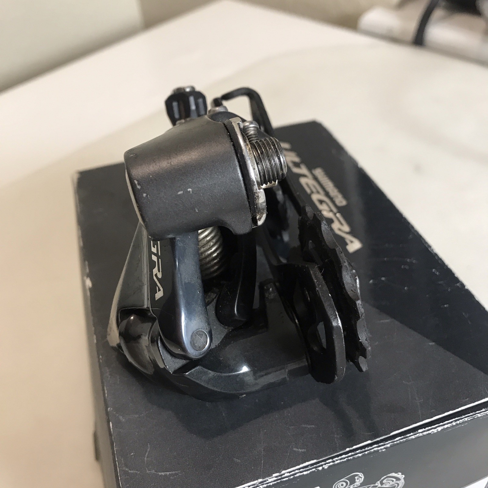 Shimano Ultegra 11 Speed Rear Derailleur RD-6800 Short Cage Road