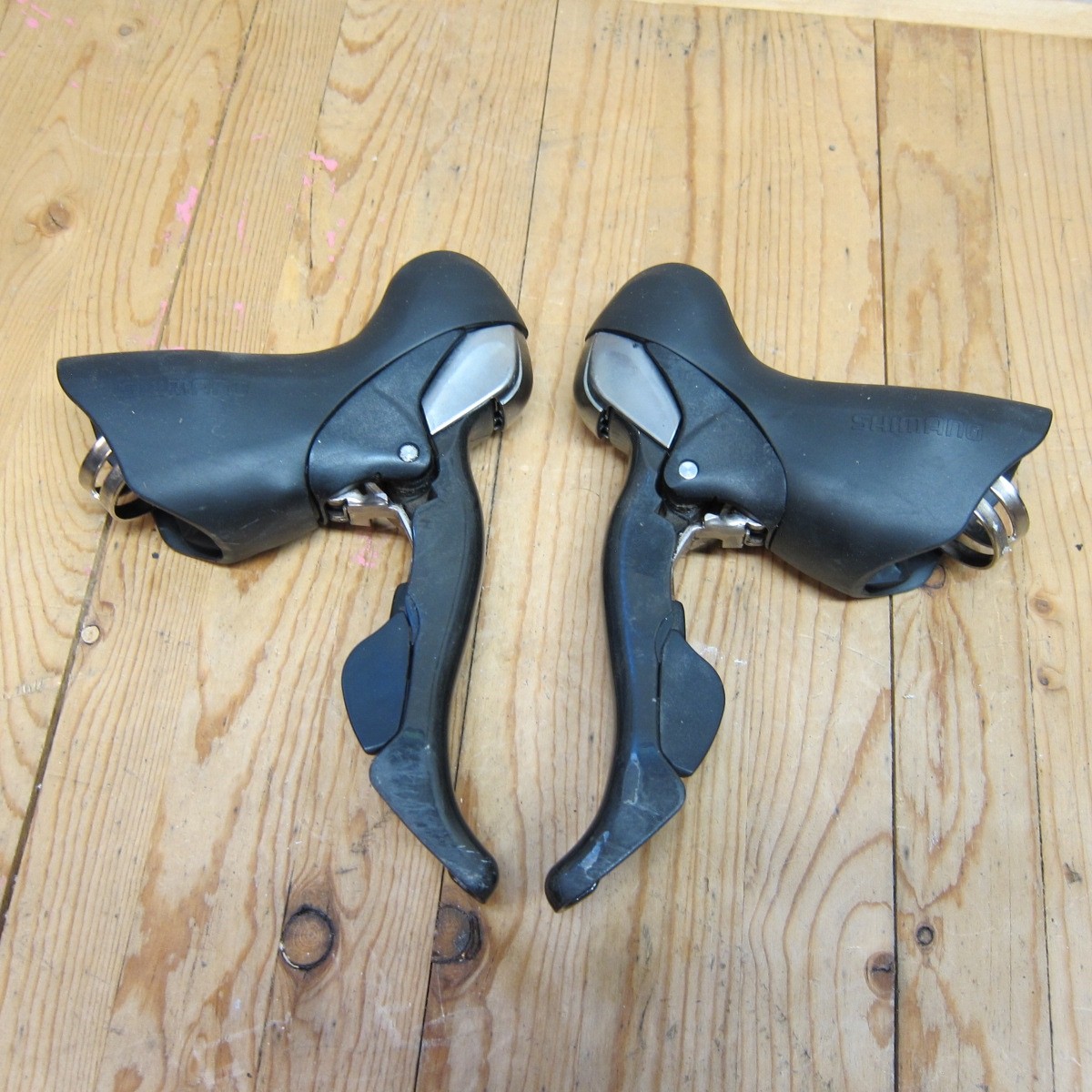 Shimano Ultegra ST-6700 2×10 NEW HOODS Road Shifters 10 Speed 2x Touring