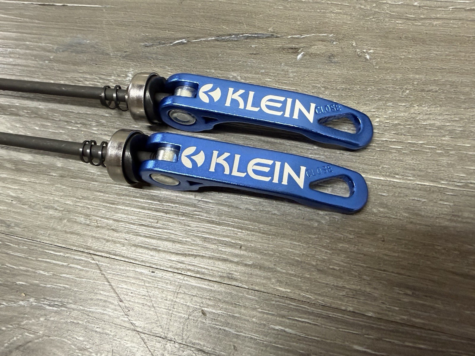 Klein Repop Ano Blue Bicycle Quick Release Skewer Set 100 130 / 135