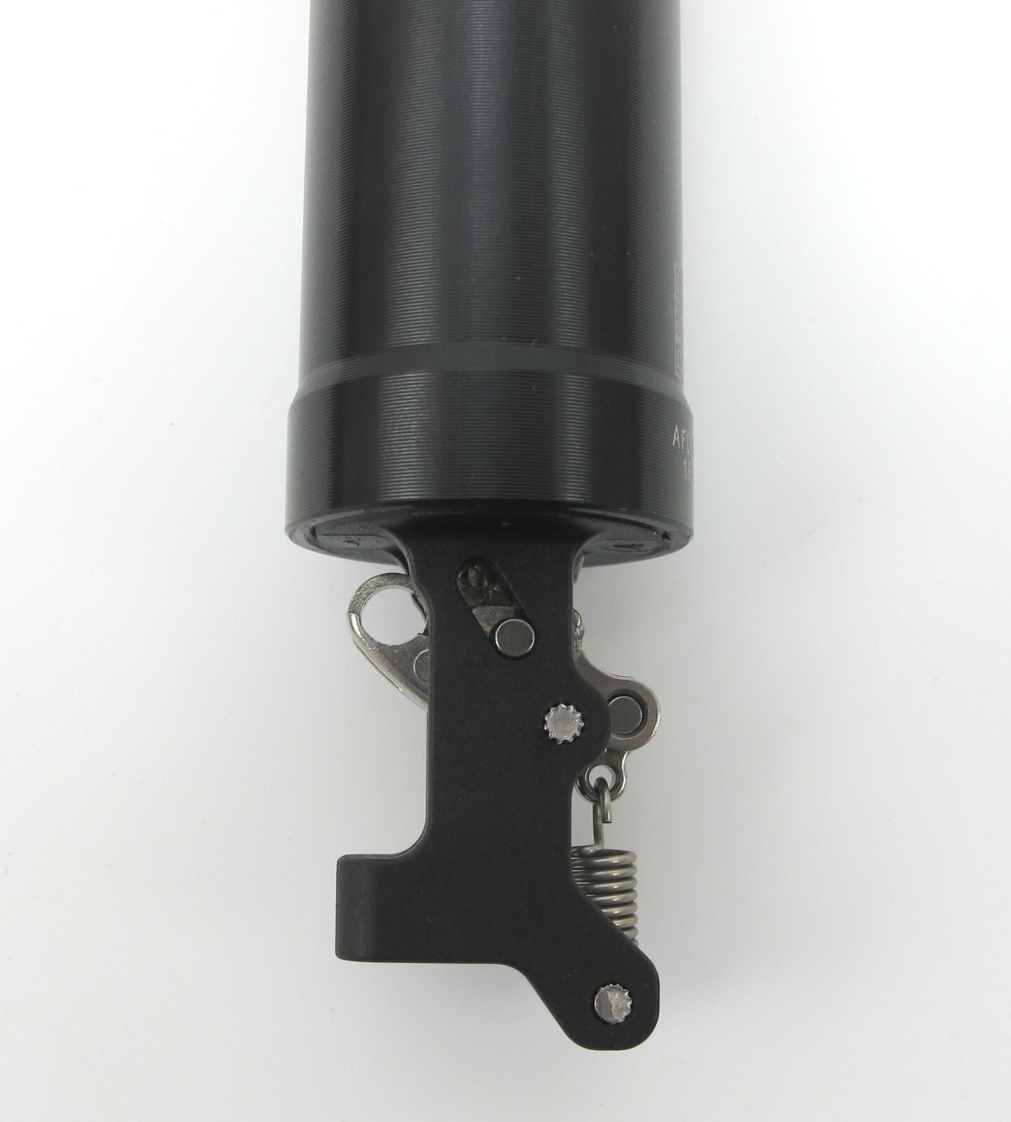 X-Fusion Manic Dropper Seatpost 31.6 125mm w/ Remote Internal $200 MSRP