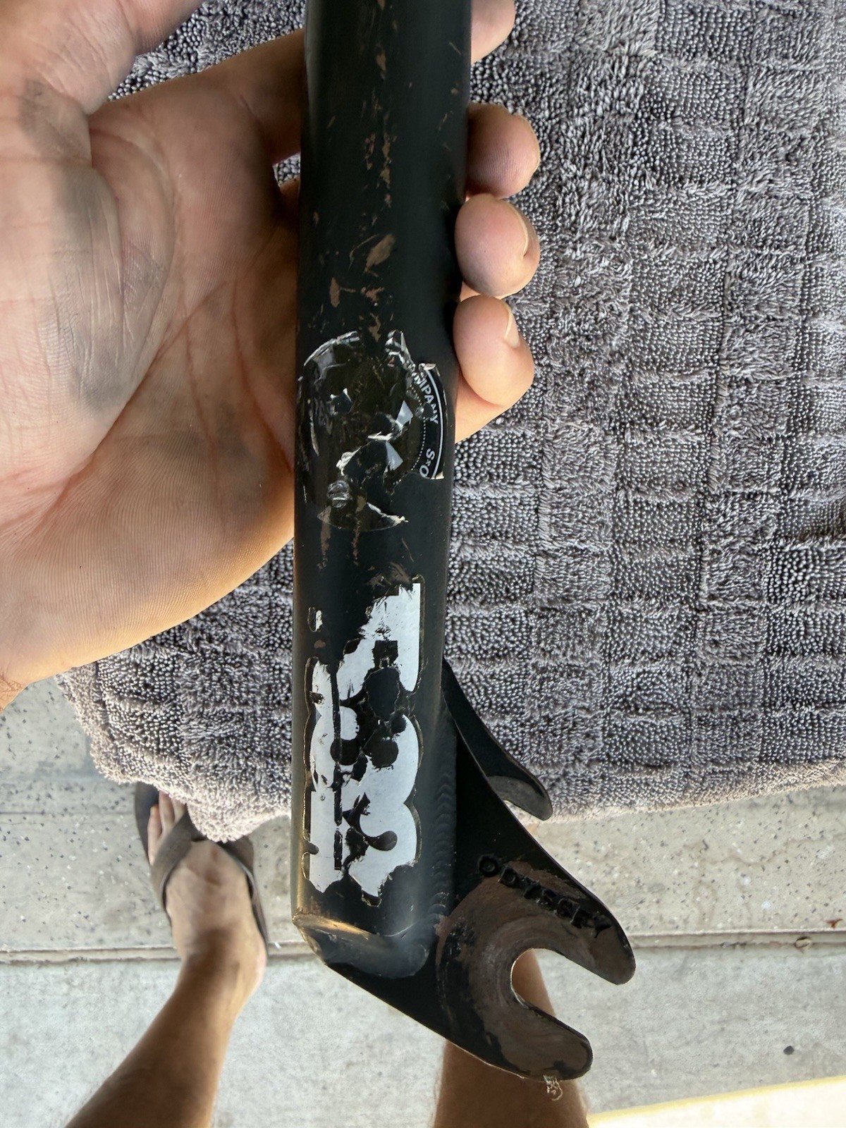 Odyssey R32 Forks With Compression Bolt