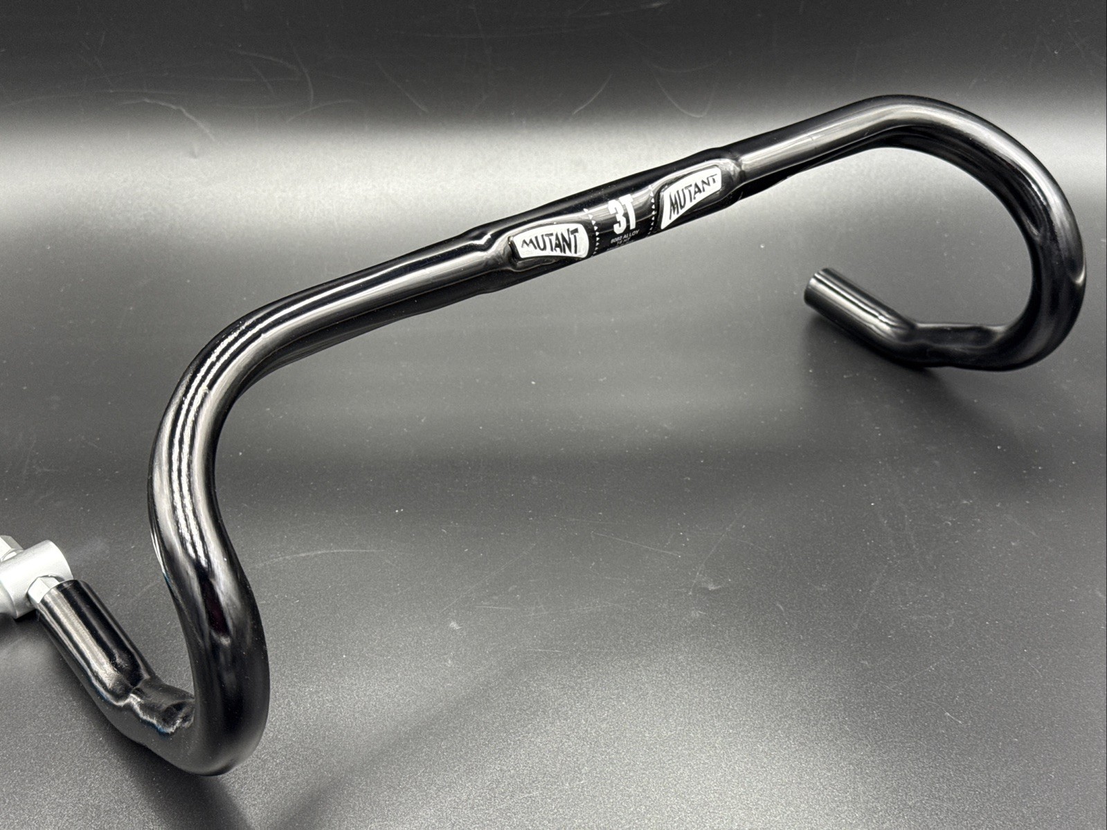 NOS 3T MUTANT Black 46cm Alloy Handlebar 25.8/26mm 6082 T6 Heat-Treated Alloy