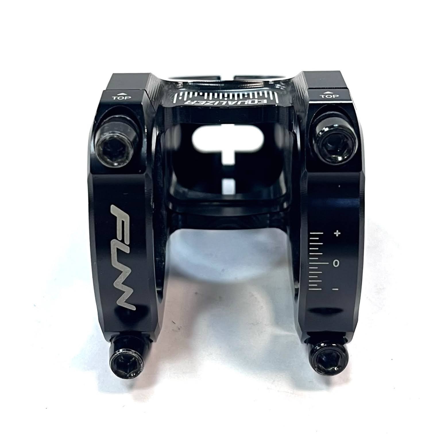 Funn Equalizer 10mm Drop Stem, Clamp 35mm (Length 42mm, Black) – Lightly Used