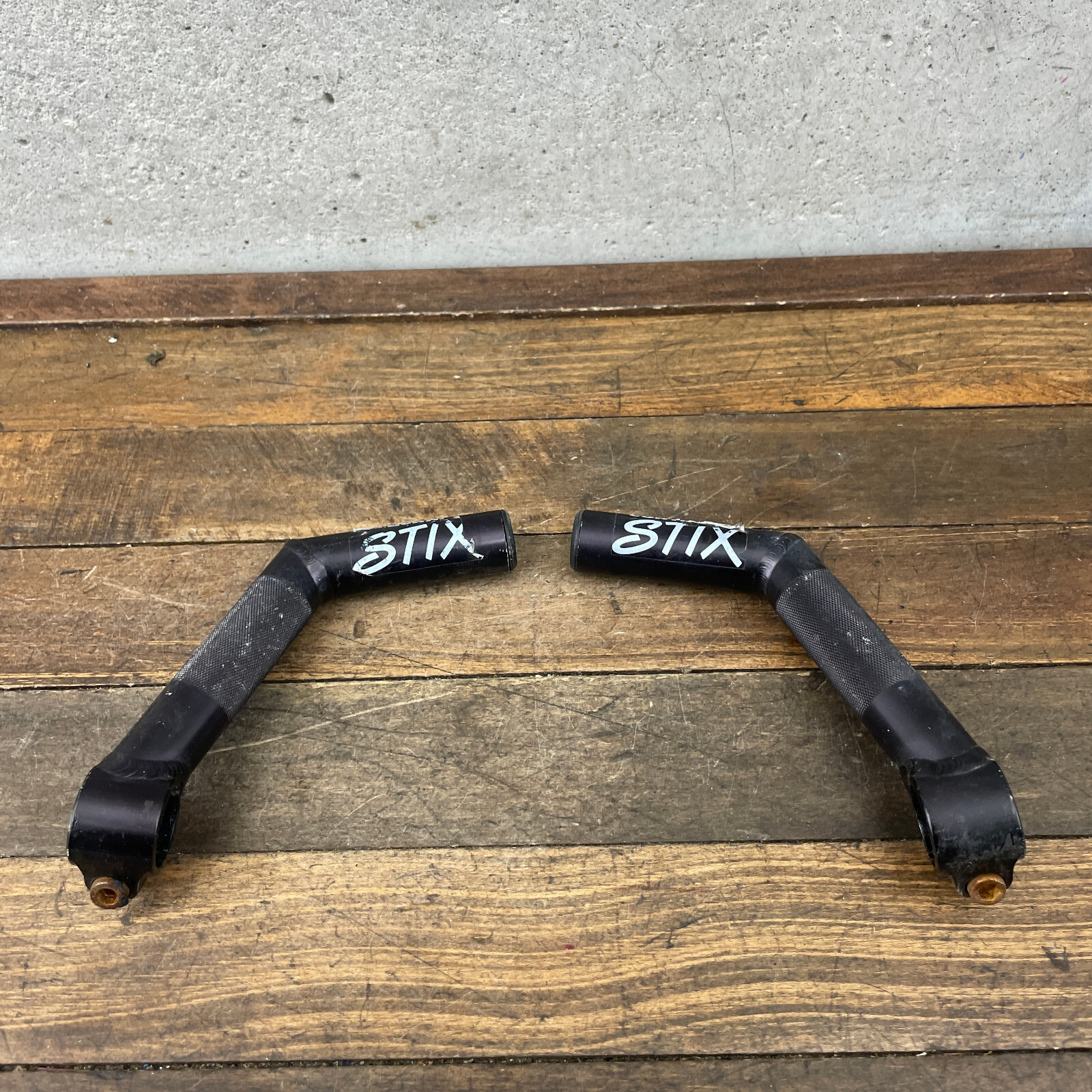 Vintage Control Tech Control Stix Bar Ends MTB Black Anodized 90s Extension A3