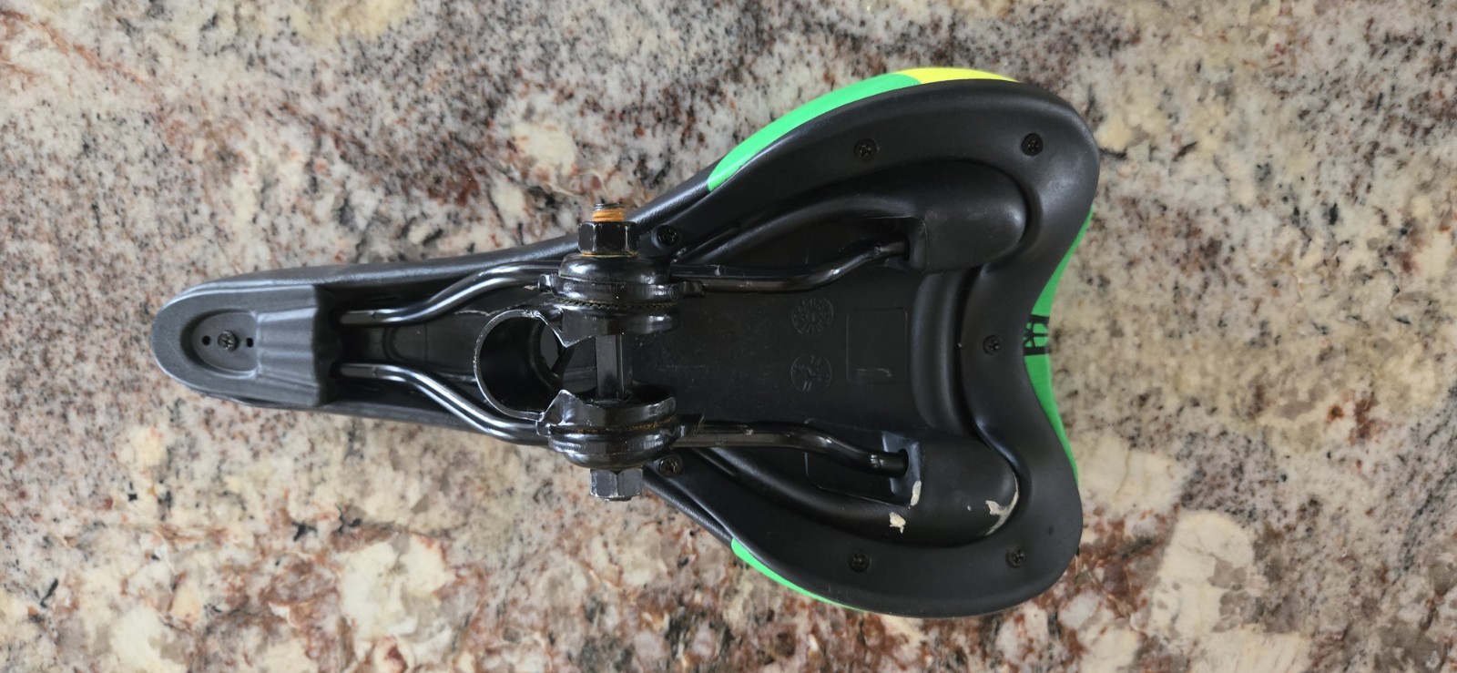 Hiland Bicycle Saddle Black Yellow Green Plastic Synthetic