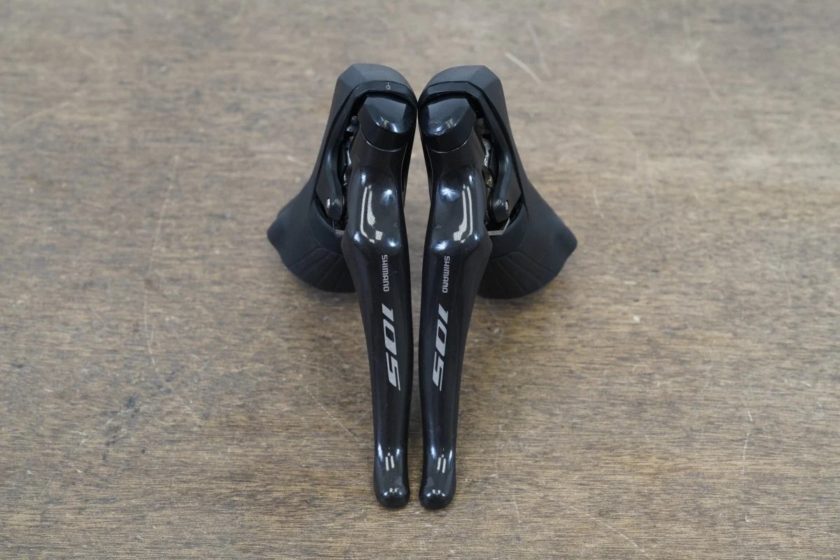 Shimano 105 ST-R7000 11 Speed Mechanical Rim Brake Shifters 7000