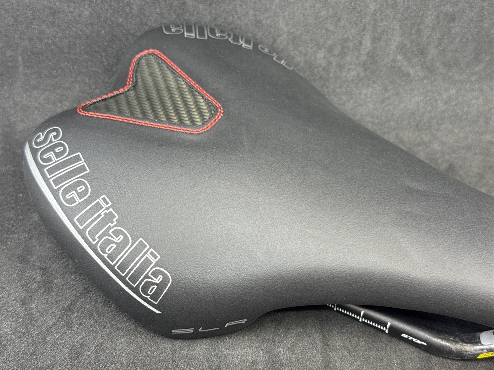 Selle Italia SLR Kit Carbonio Carbon Rail Saddle S1 275mm x 131mm MSRP $380!