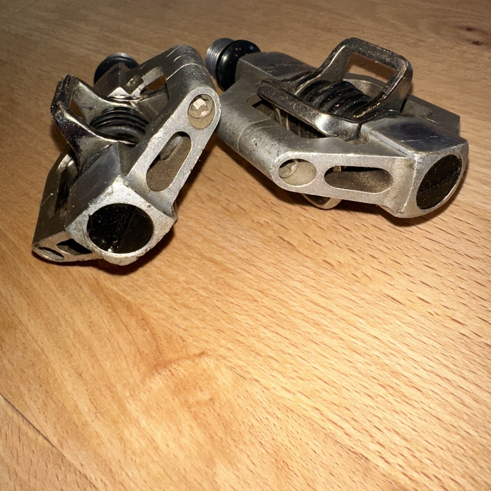 Crank Brothers Candy 2 Silver Double Sided Pedals Egg Beater Clamp