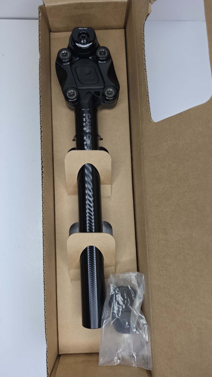 Cane Creek Thudbuster ST Carbon Fiber Suspension Seatpost 31.6mm x 390mm Black