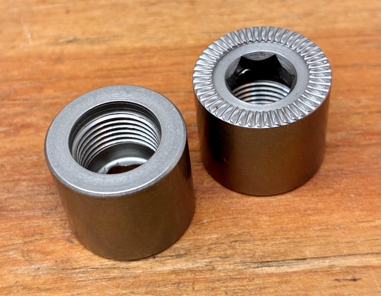 Phil Wood New 2x Rear Track Hub Replacement End Caps 16 mm for 126 spacing 1 pr