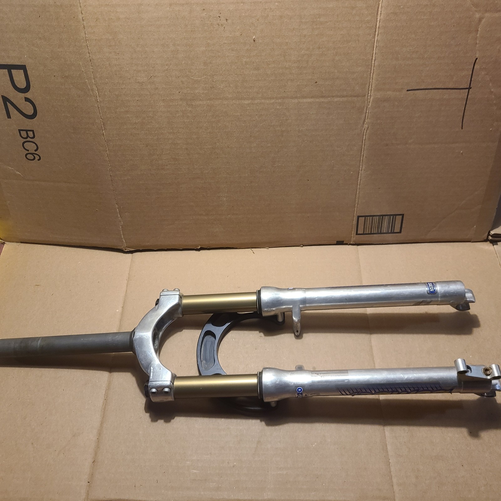 2000 Marzocchi Bomber Z3 QR20 26″ Suspension Fork Silver Italy, Blackspire Brace