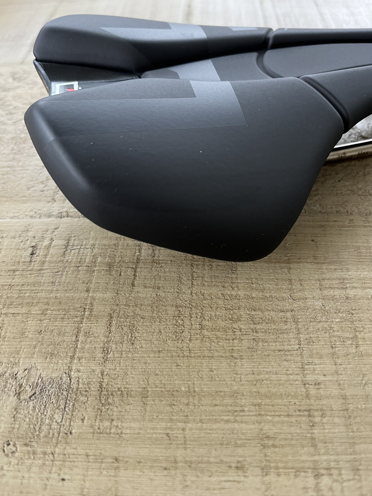 Prologo Saddle Proxim W450 Unisex w/PAS support Black Tirox 155×245 OEM