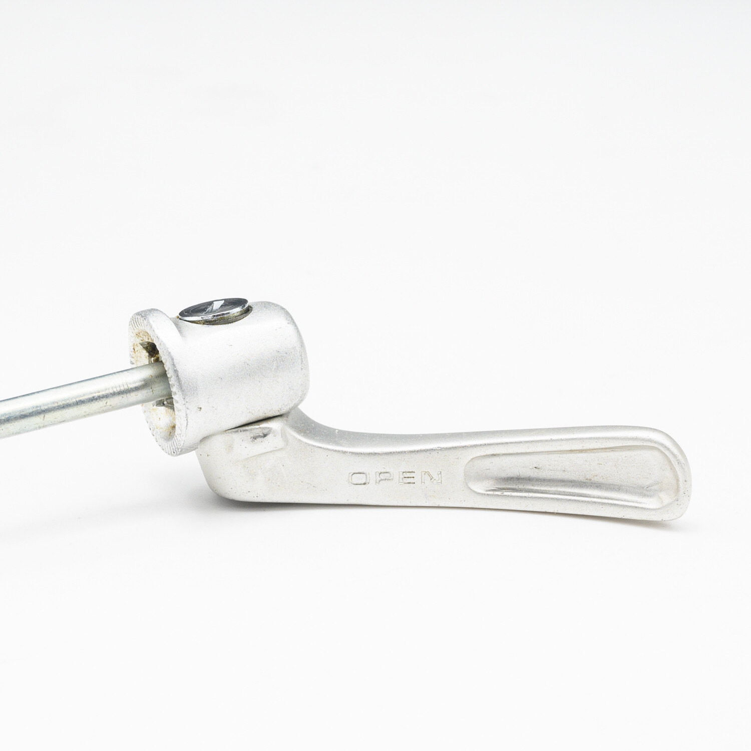 Shimano Deore XT M737 Quick Release Lever Skewers MTB 100 135mm Front Rear Set