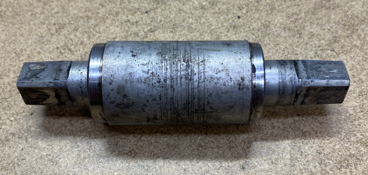 PHIL WOOD Sealed Cartridge Bearing Bottom Bracket 119mm Asymm JIS Square Taper 3