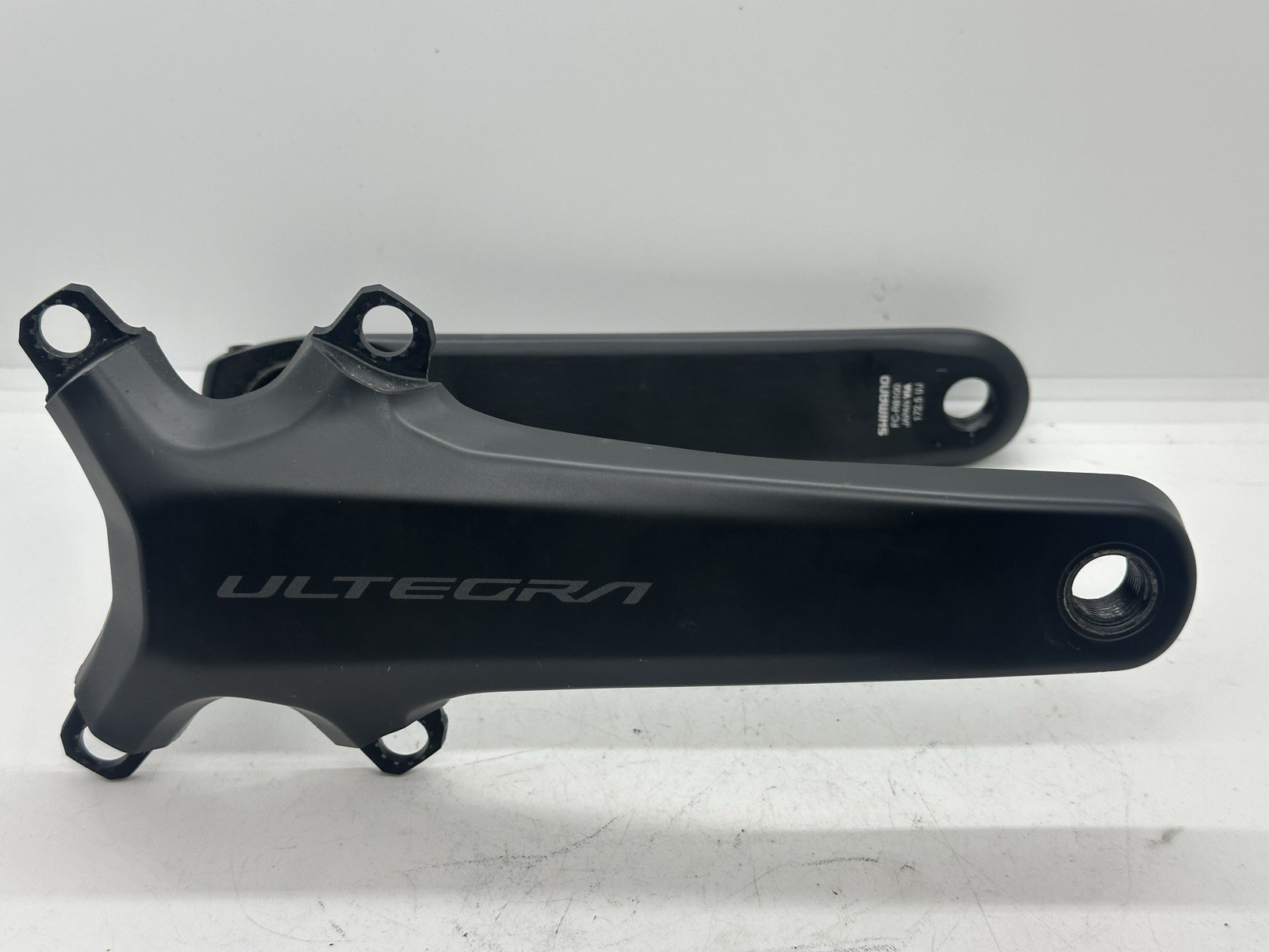 Shimano Ultegra FC-R8100 Crankset 172.5mm 12 Speed Hollowtech II Road