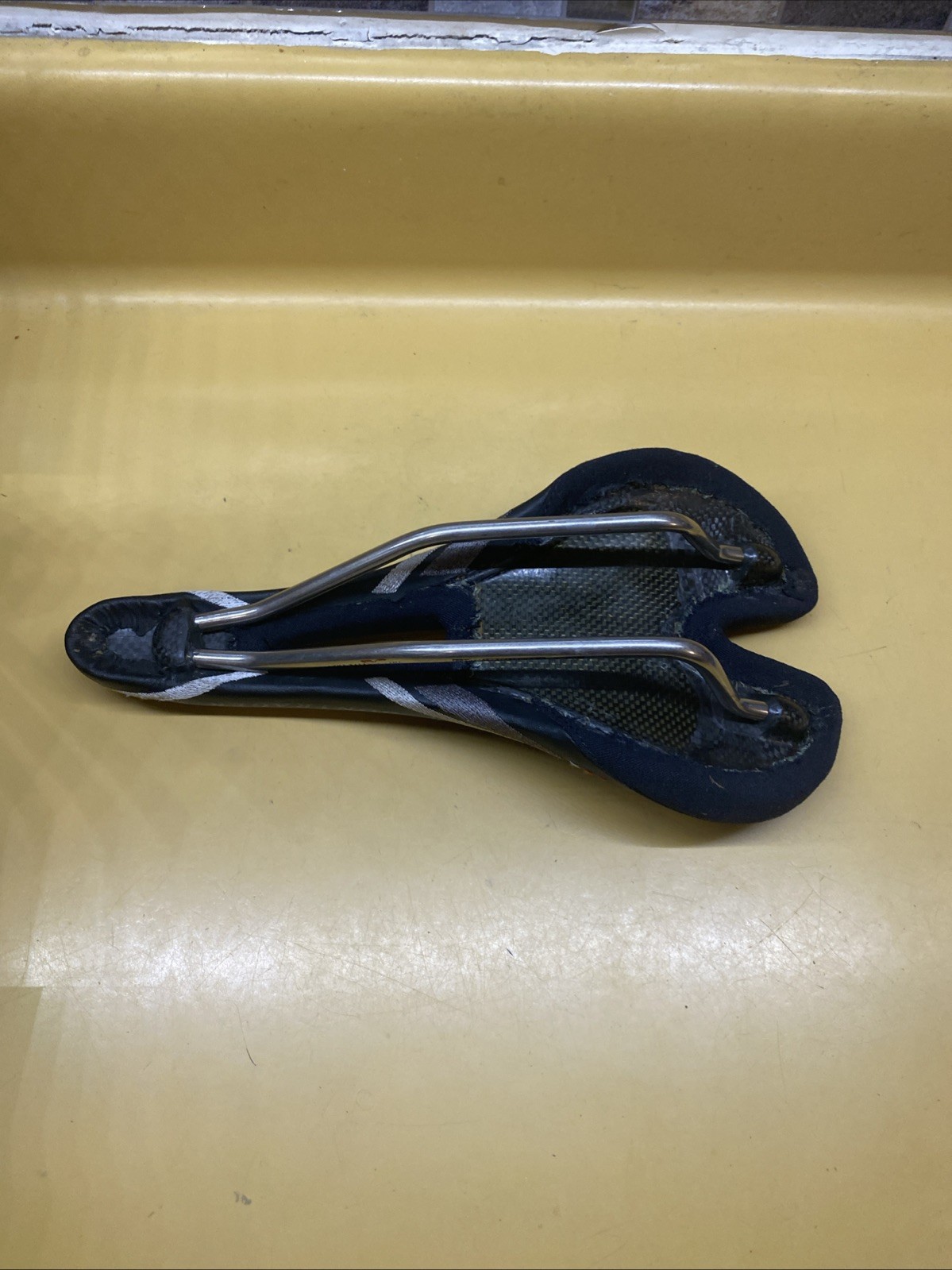Black Bontrager 270mm x 130mm Titanium Rail Saddle