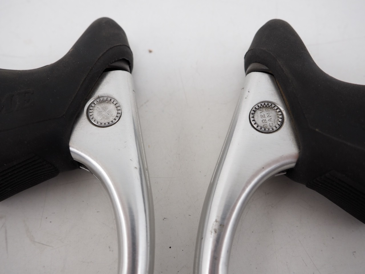 Campagnolo Nuovo Record Road Brake Lever Pair Set Non-Aero Black/Silver