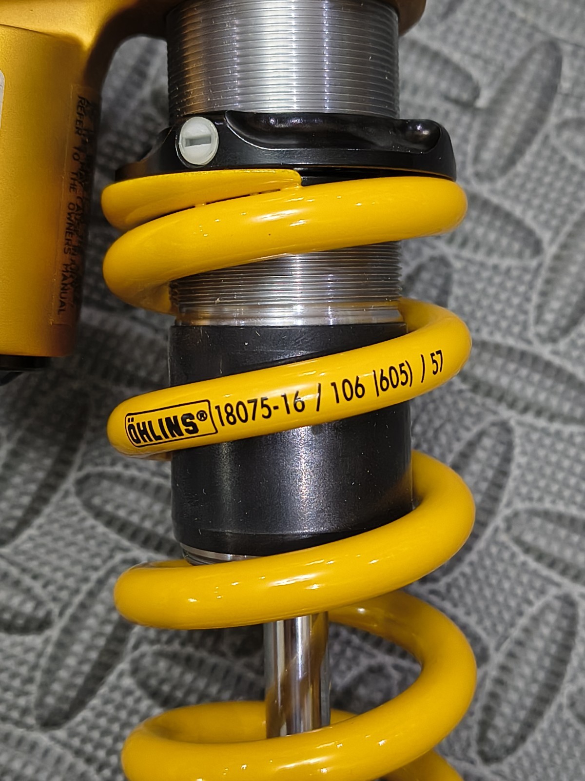 Ohlins TTX Coil Rear Shock 185x55mm Trunnion 605lbs Coil Spring