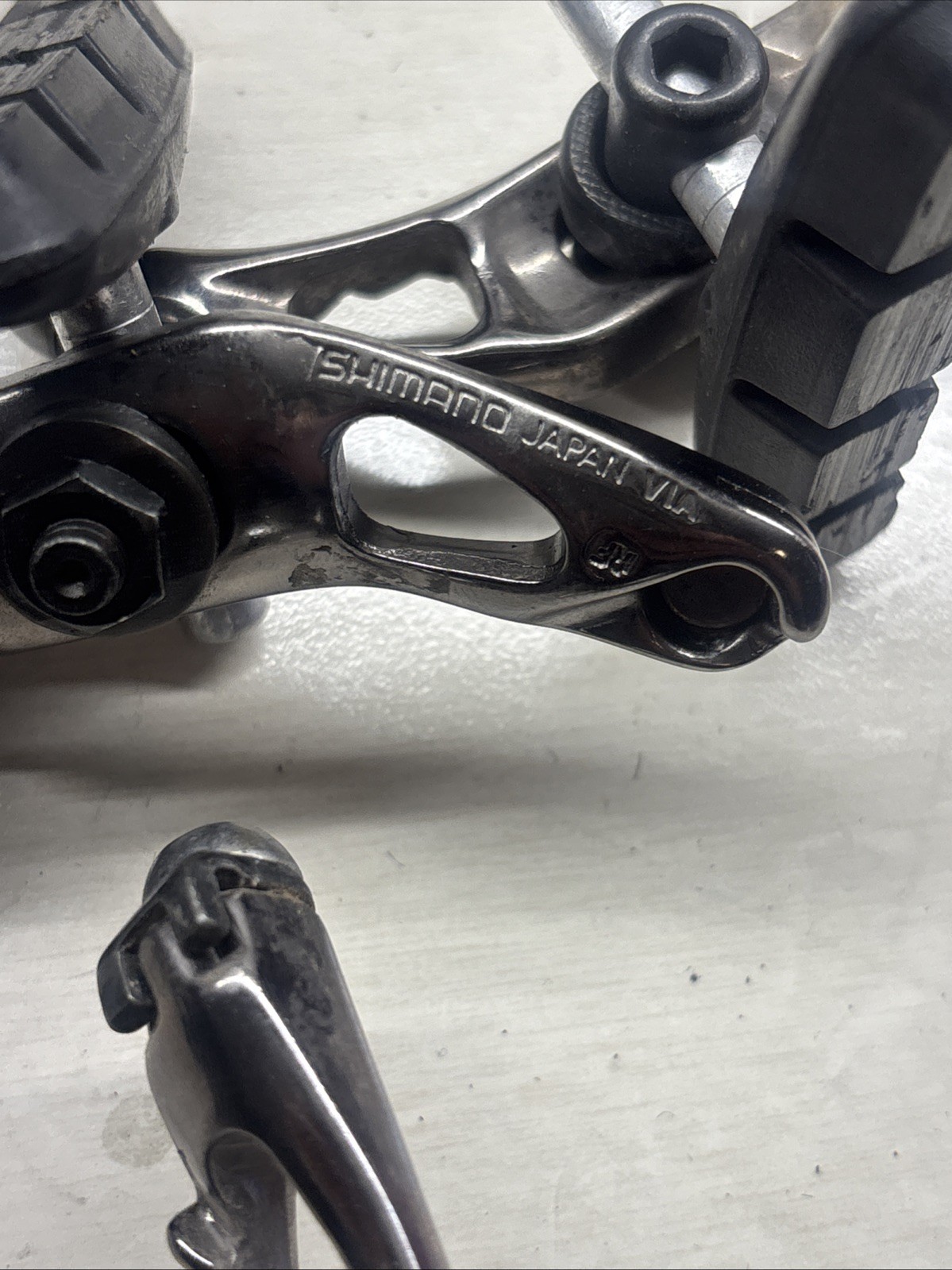 Shimano STX BR-MC30 Cantilever Brakes Dark Smoke Anodized Finish
