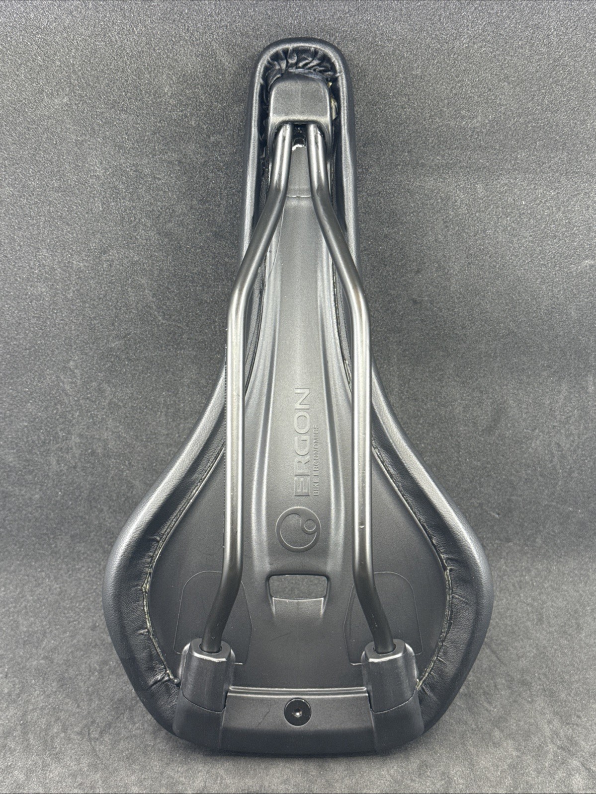 ERGON SR 10 Sport Stealth Road Saddle CroMo Rail Black 270mm x 140mm MSRP $99
