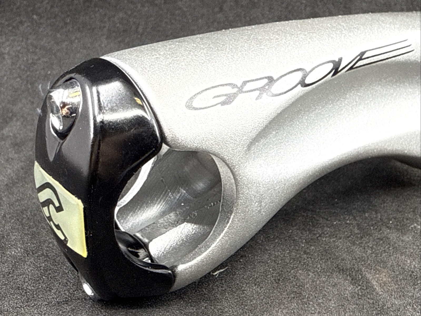 Cinelli GROOVE 26mm Clamp 110mm Threadless 1-1/8″ 31.8mm Stem NEW OLD STOCK
