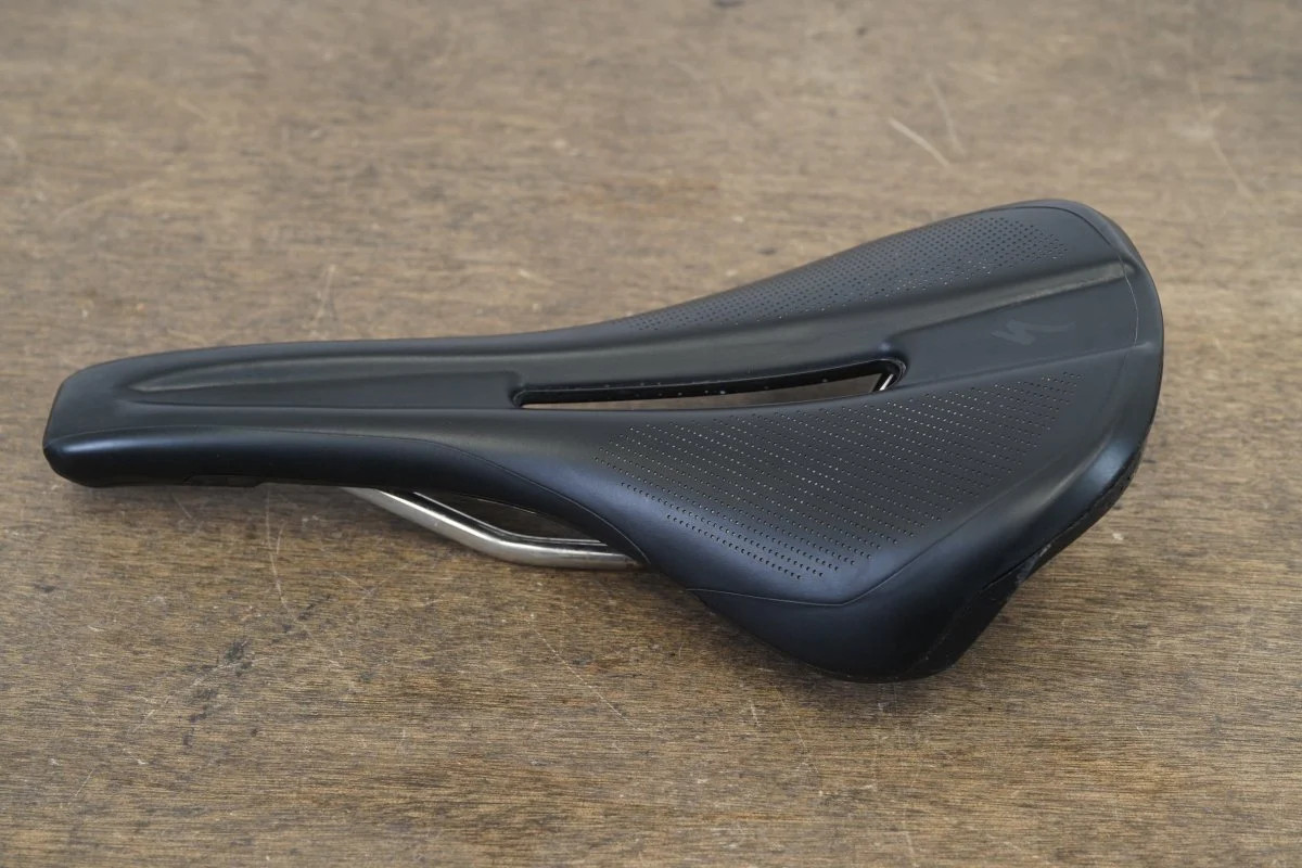143mm Specialized Phenom Comp Cr-Mo Rail Road Saddle 245g