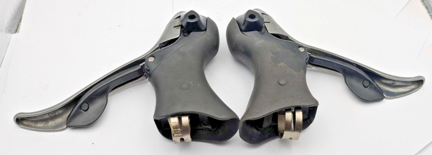 Shimano 105 ST-5600 PAIR SET Shift Lever Hood Face Plate Parts LEFT RIGHT 2 X 10